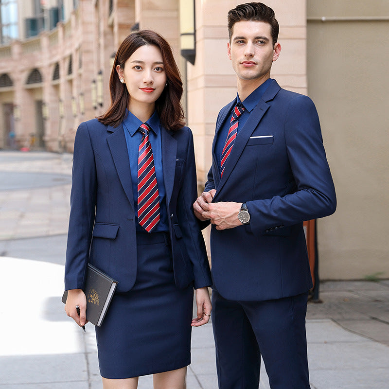 Tenue professionnelle pour hommes et femmes, costumes d'affaires ajustés et tendance pour l'automne et l'hiver, costumes formels quatre pièces avec gilet pour femmes.