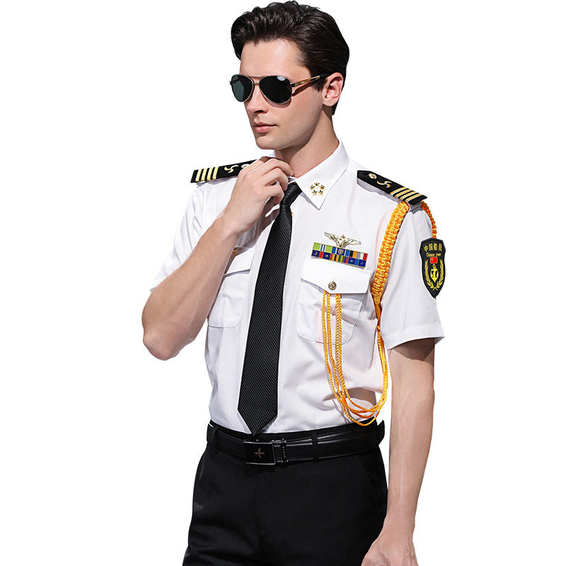 Captain's shirt : Chemise de capitaineSailor's shirt : Chemise de marinCaptain's clothes : Vêtements de capitaineStylist's empty uniform shirt : Chemise d'uniforme vide de stylistePerformance clothes : Vêtements de scène (ou de spectacle)Overalls shirt :