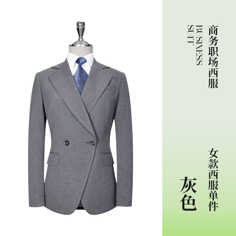 Senior sense : Style sophistiqué / Allure haut de gamme (ou Style mature/expérimenté selon le contexte)4S store : Concessionnaire automobile (ou Garage 4S)Hotel manager interview : Entretien d'embauche pour un directeur d'hôtelFormal wear : Tenue de soiré