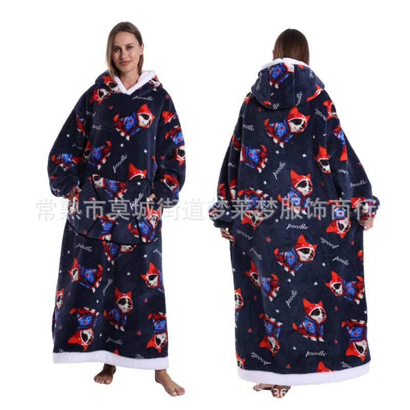 Une génération de sweat à capuche imprimé décontracté, vêtement d'hiver épais et long, chemise de nuit pour couple adulte, étiquetage TK transfrontalier