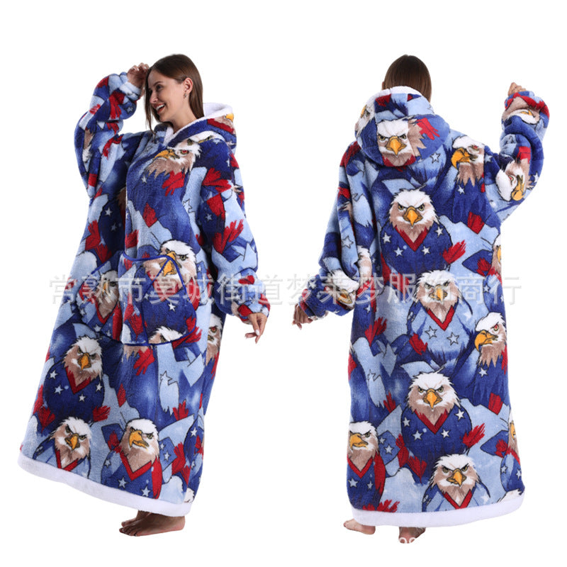 Une génération de sweat à capuche imprimé décontracté, vêtement d'hiver épais et long, chemise de nuit pour couple adulte, étiquetage TK transfrontalier