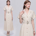 Robe chemise longue et unie pour femme, style estival, élégante, à manches courtes, ceinturée, coupe trapèze, idéale pour les vacances, la plage ou un style décontracté. »